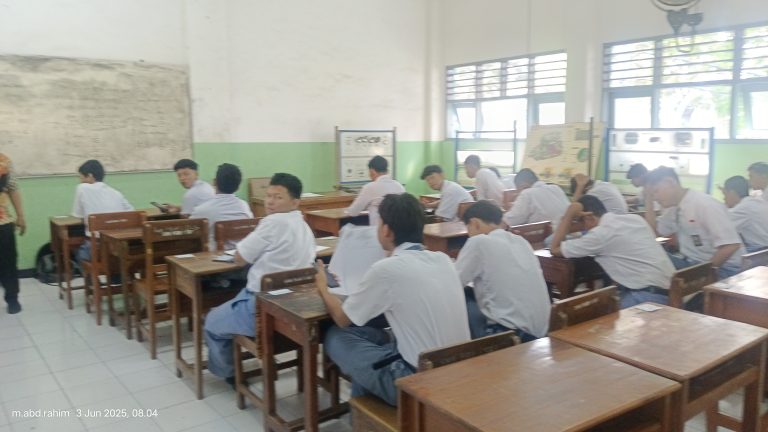 Ruang Bengkel Otomotif